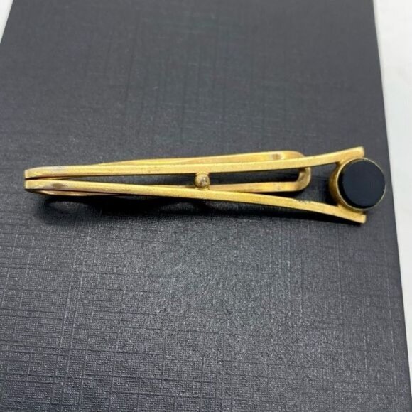 Vintage Other - Hickok Tie Bar Gold Tone Tie Bar Black Cabochon